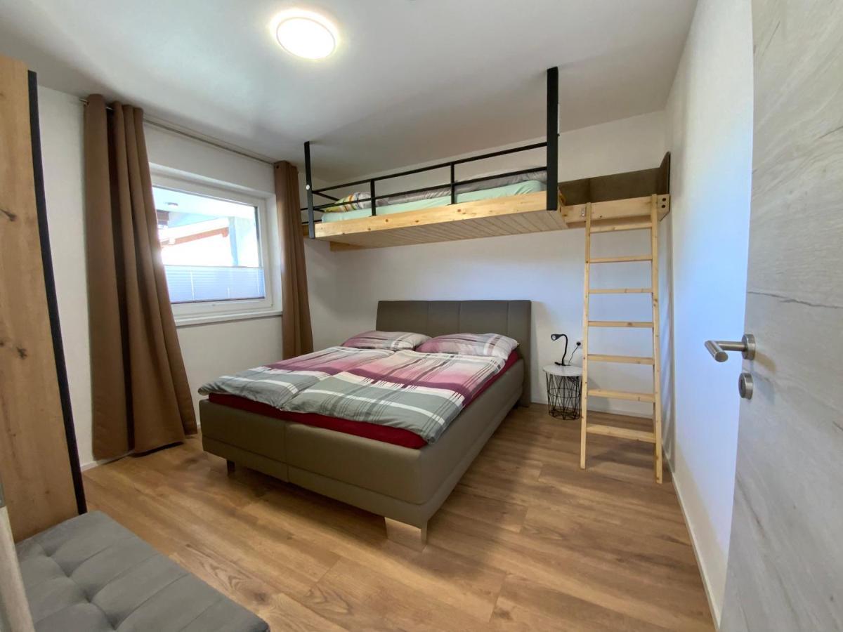Deluxefort Fuer 10 Gaeste Mit Eigenem Whirlpool Und Fasssauna Imst Exterior photo