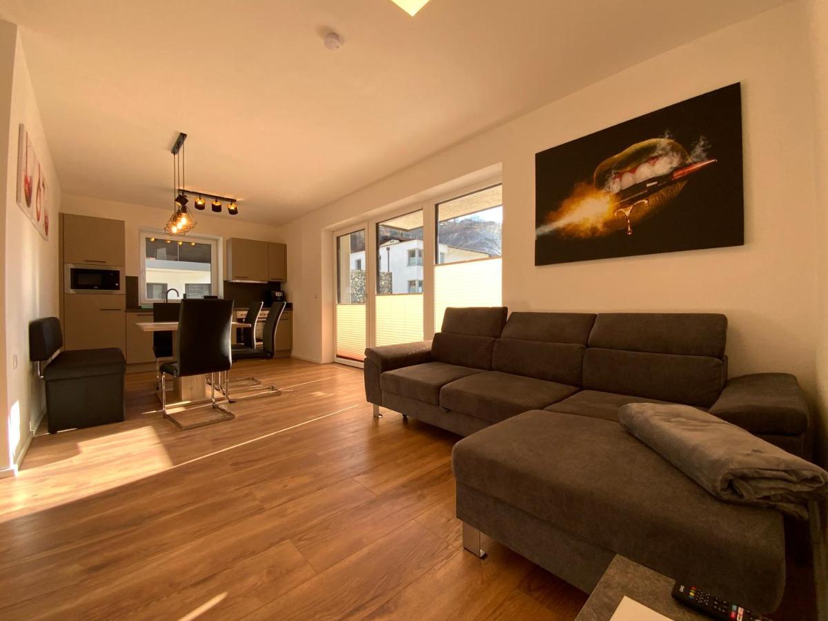 Deluxefort Fuer 10 Gaeste Mit Eigenem Whirlpool Und Fasssauna Imst Exterior photo